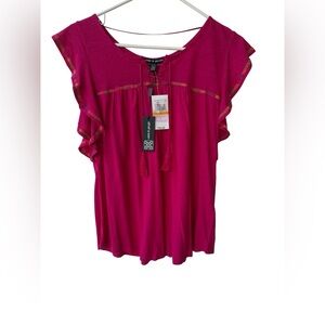 Cable & Gauge Fuchsia Tassel Flutter Sleeve Peasant Blouse